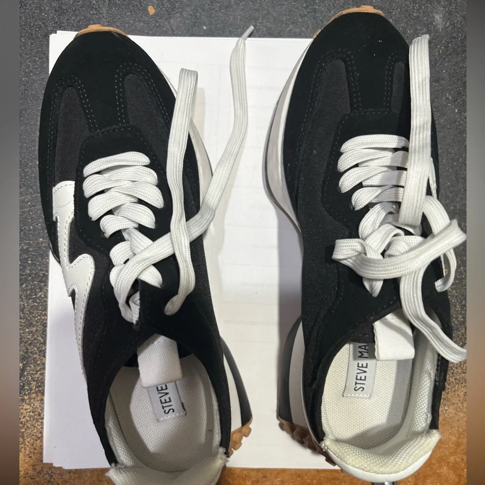 Steve Madden Black White Campo Sneaker